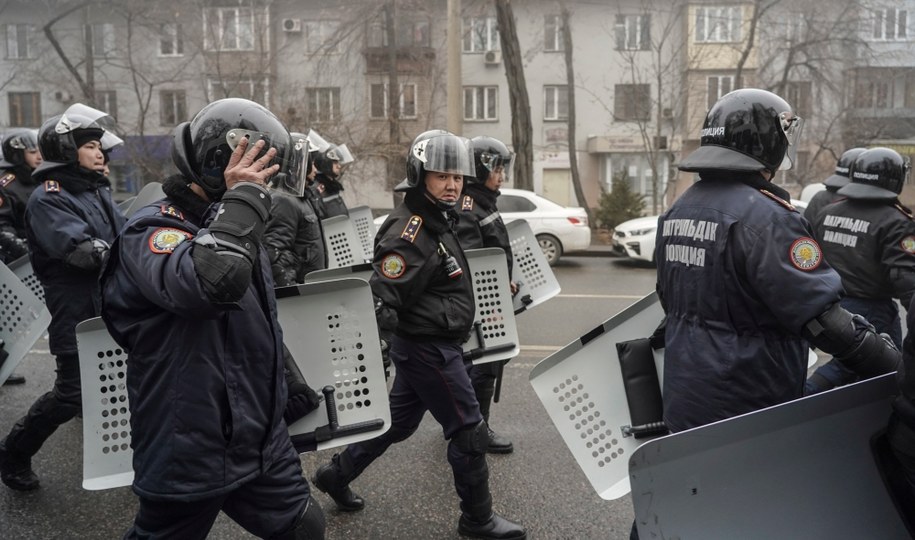 Ekspert dla RMF FM: Sytuacja w Kazachstanie to gra na bardzo wielu płaszczyznach /STR /PAP/EPA