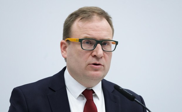 Ekspert opuszcza radę prezydenta Nawrockiego. Powodem referendum