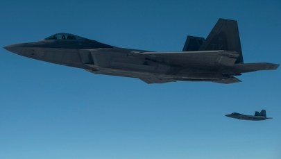 Ekspert: USA z F-22 w Europie naśladują hitlerowskie Niemcy