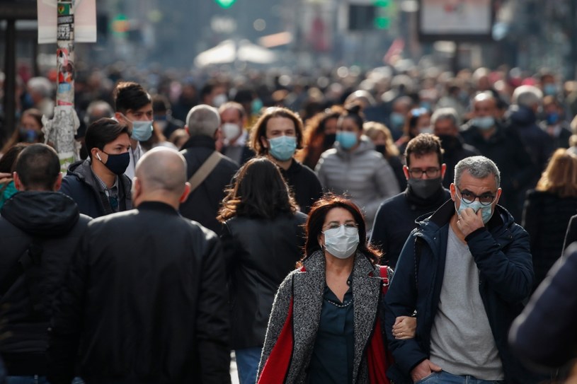 Ekspert włoskiego rządu uważa, że trzeba wprowadzić całkowity lockdown w Europie na kilka tygodni /Salvatore Laporta/KONTROLAB/LightRocket  /Getty Images