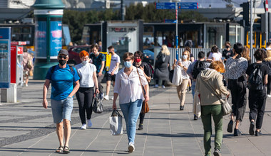 Ekspert z UW: Polski Ład nie rozwiąże problemu niskich emerytur ani braku mieszkań