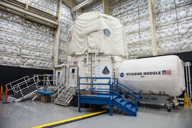 Eksperymentalna instalacja HERA (Human Experimentation Research Analog) w  Johnson Space Center w Houston /NASA /Materiały prasowe