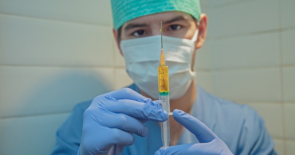 Eksperymentalna szczepionka na raka zmierza do fazy testów na ludziach /Geekweek