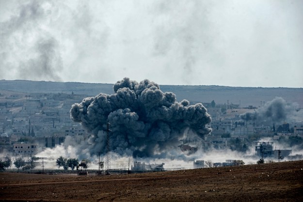Eksplozja w mieście Kobane /ERDEM SAHIN /PAP/EPA