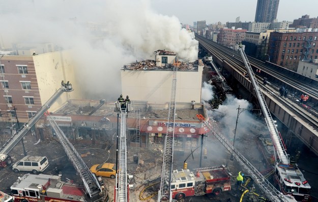 Eksplozja zniszczyła dwa budynki w nowojorskim wschodnim Harlemie /JUSTIN LANE /PAP/EPA