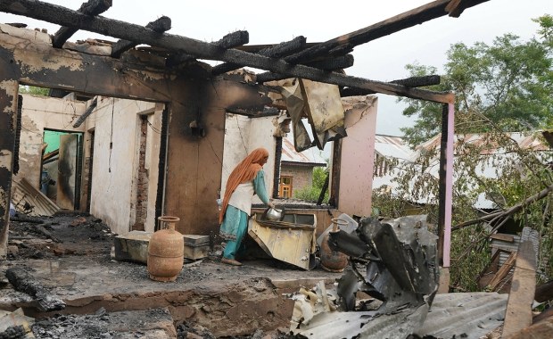 Eksplozje i latające pociski. Co się dzieje na linii Pakistan - Indie?