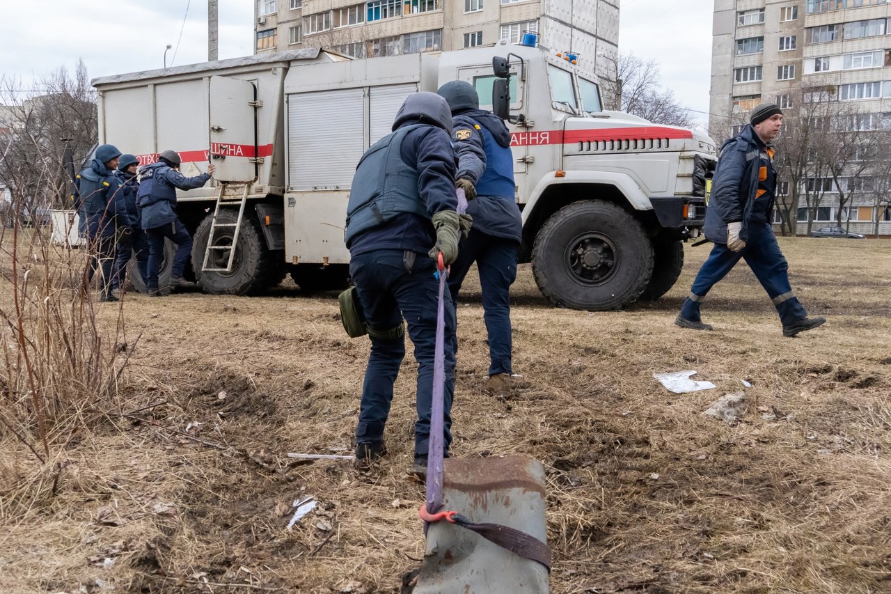 Eksplozje w rosyjskim magazynie amunicji w okolicach Mariupolu [ZAPIS RELACJI]