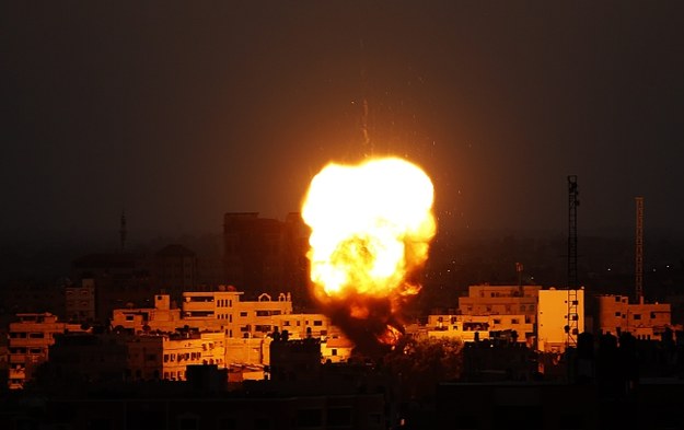 Eksplozje w Strefie Gazy /PAP/EPA/MOHAMMED SABER /PAP/EPA
