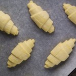 croissanty Ekspresowe croissanty z gotowego ciasta. Zjesz je na słodko i na słono