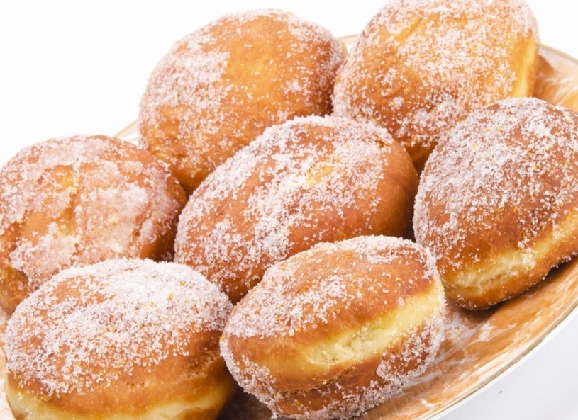 Ekspresowe pączki z piekarnika. Pełnia smaku bez ociekania tłuszczem
