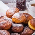 Ekspresowe pączki z piekarnika. Pełnia smaku bez ociekania tłuszczem
