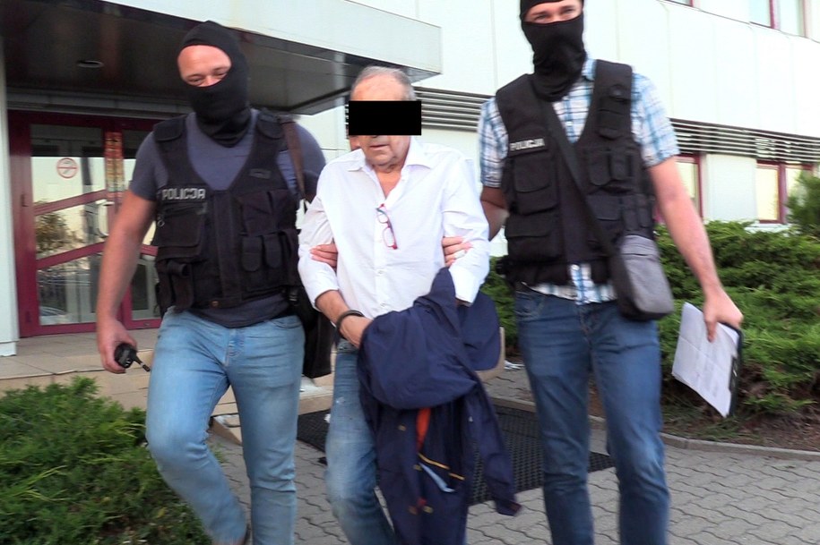 Ekstradycja z Czarnogóry „bossa” grupy narkotykowej /CBŚP /Policja