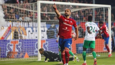 Ekstraklasa: Lech i Jagiellonia muszą odpowiedzieć na zwycięstwo Rakowa