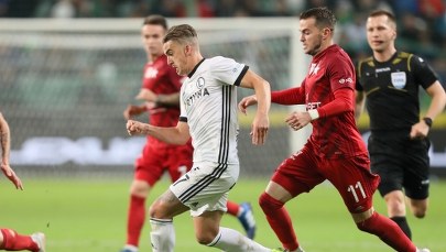 Ekstraklasa piłkarska: Emocjonujący mecz w Warszawie. Legia - Wisła Kraków 3:3 