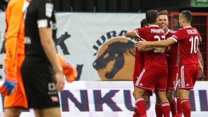 Ekstraklasa piłkarska: Piast - Cracovia 3:1