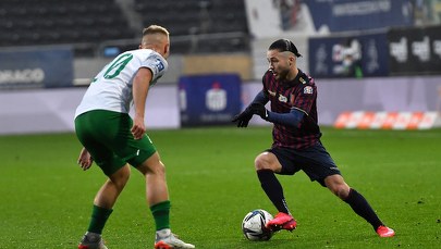 Ekstraklasa piłkarska: Potknięcie Pogoni, Lech mistrzem jesieni 