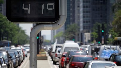 Ekstremalne upały we Francji. Żar obejmuje coraz więcej regionów