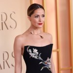 Elegancja w najlepszym wydaniu. Aktorka zachwyciła na czerwonym dywanie