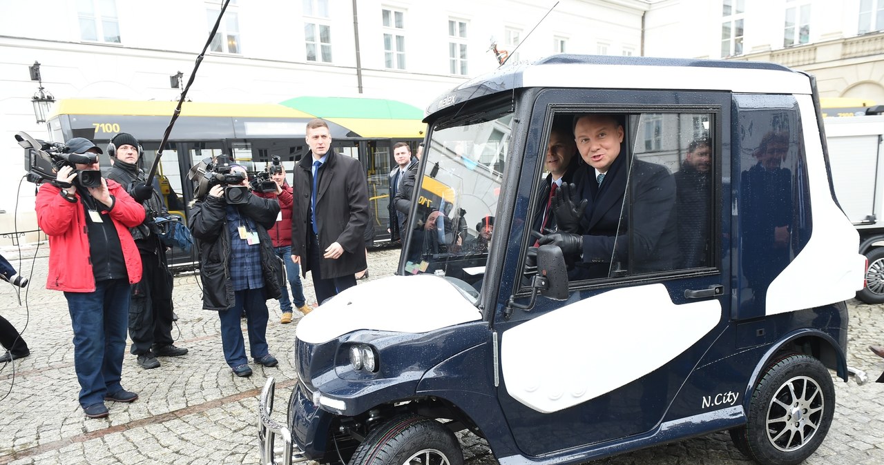 Elektromobilność aktywnie wspiera m.in. Andrzej Duda /Rafał Oleksiewicz /Reporter