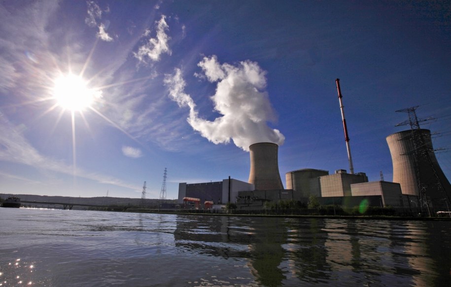Elektrownia atomowa Tihange /OLIVIER HOSLET /PAP/EPA