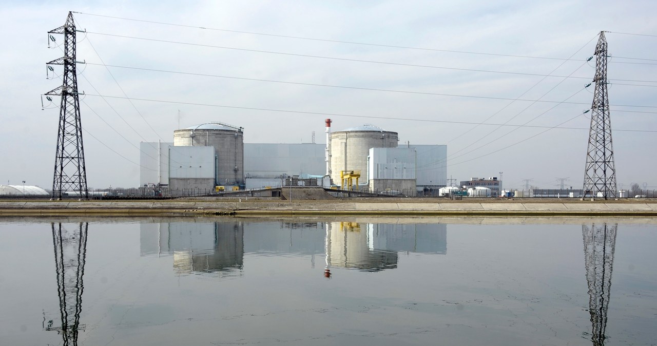 Elektrownia atomowa w Fessenheim. Widok od strony Renu /EPA