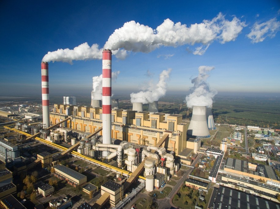 Elektrownia Bełchatów w województwie łódzkim, zdj. archiwalne /	Leszek Wdowiński /PAP