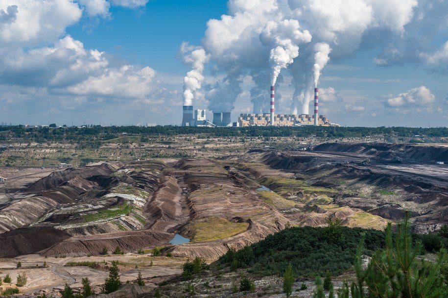 Elektrownia Bełchatów /Shutterstock