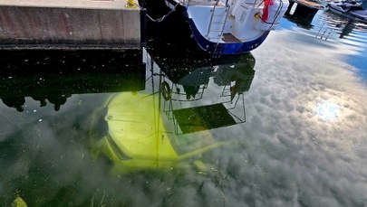 Elektryczne bmw pod wodą. Niefortunny wypadek nad Bałtykiem