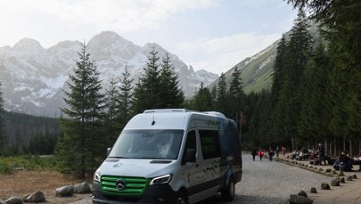 Elektryczne busy znikają z trasy do Morskiego Oka. Co czeka turystów tej zimy?