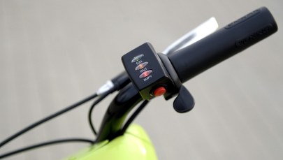 Elektryczne hulajnogi jeżdżą za szybko. "Muszą trafić do kodeksu drogowego"