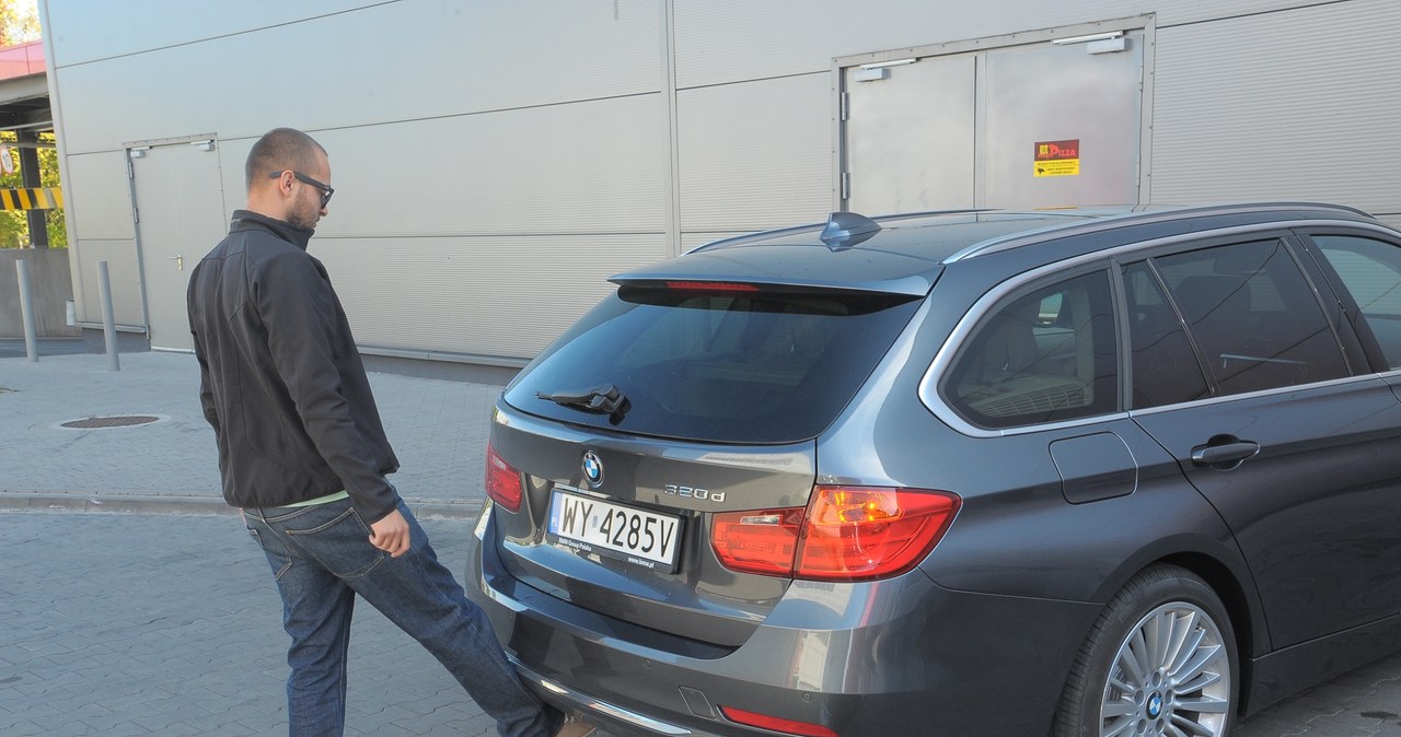 Elektrycznie unoszoną klapę można aktywować także stopą. /Motor