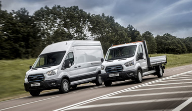 Elektryczny Ford Transit wyjeżdża na drogi