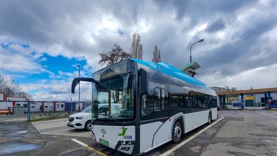 ​Elektryczny Solaris na testach w Krakowie. Głośniki imitują dźwięk silnika spalinowego