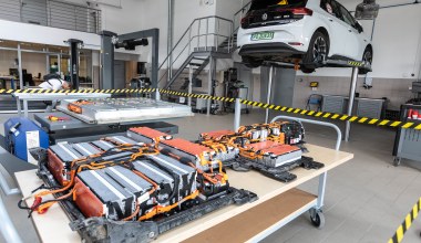 Elektryki Volkswagena i Hyundaia mogą stanąć w ogniu. 200 tys. aut do serwisu