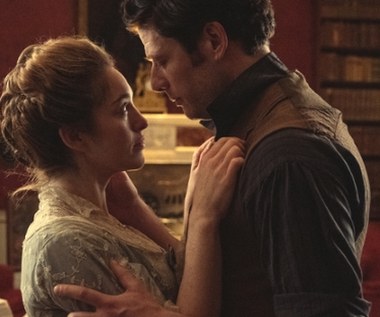 Elektryzujący dramat kostiumowy. Hit Netfliksa to czysta serialowa frajda