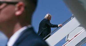 Elita na pokładzie samolotu z Trumpem. Kierunek Chiny