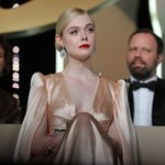 Elle Fanning w dwóch stylizacjach zachwyca w Cannes