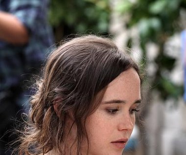 Ellen Page w scenie z filmu "Zakochani w Rzymie"