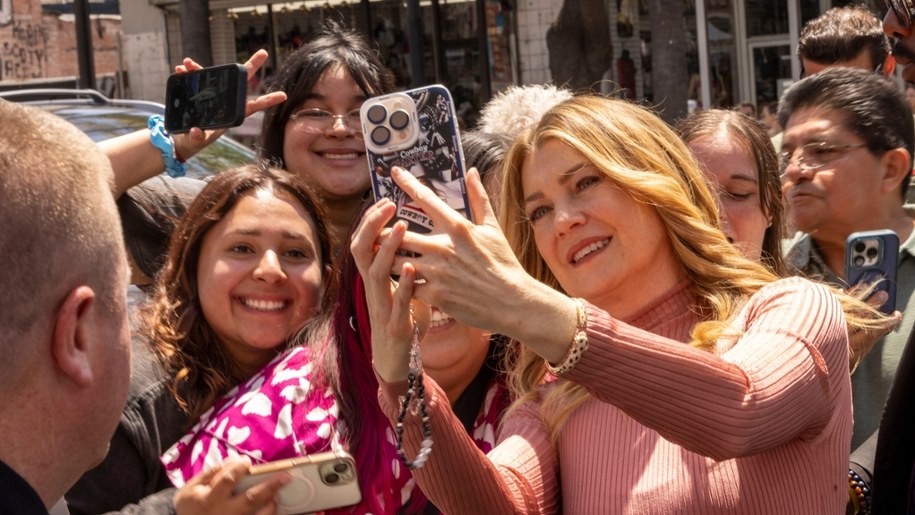 Ellen Pompeo z serialu „Chirurdzy” ma gwiazdę na Hollywoodzkiej Alei Sławy /	JILL CONNELLY /PAP/EPA