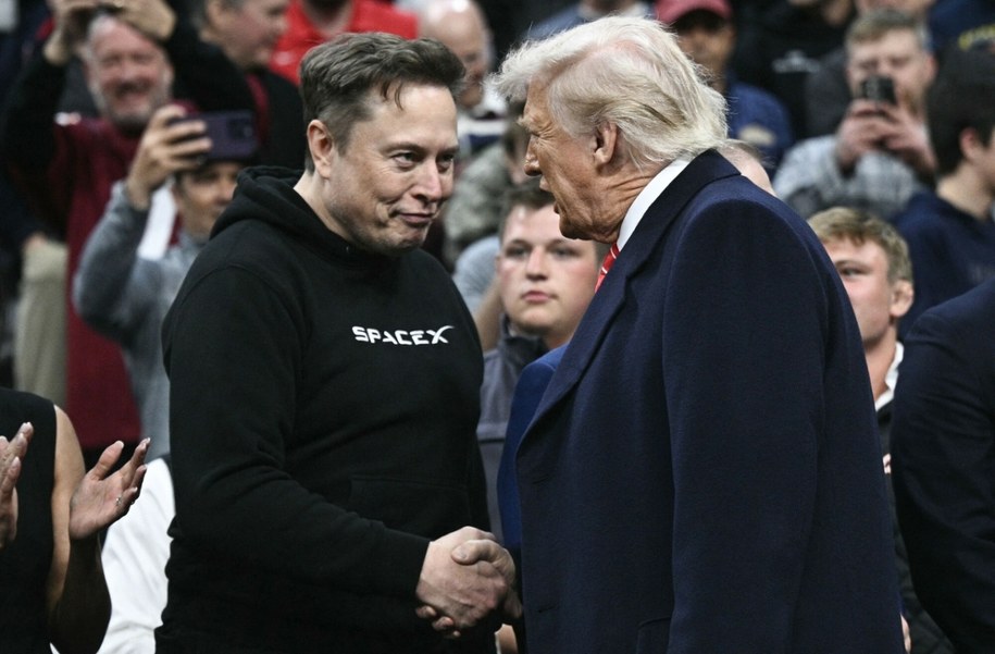 Elon Musk i Donald Trump /BRENDAN SMIALOWSKI/AFP/East News /East News