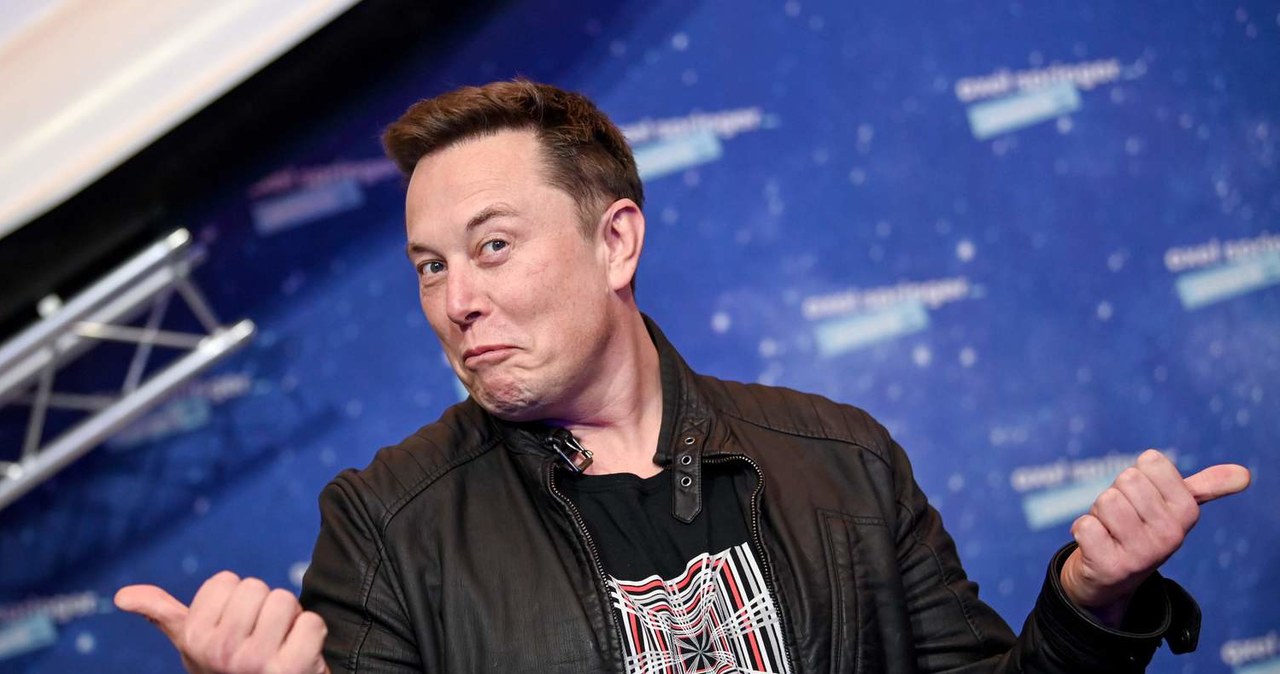 Elon Musk marzy o wyprawach na Marsa... /AFP