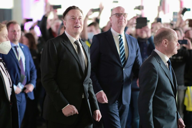 Elon Musk nie może liczyć na specjalne traktowanie na Twitterze /Getty Images