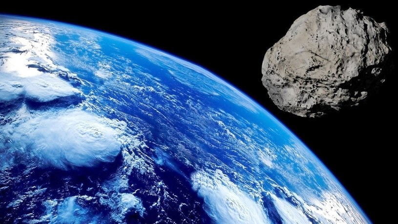 Elon Musk ostrzegł ludzkość, że „w końcu duża kosmiczna skała uderzy w Ziemię” /Geekweek