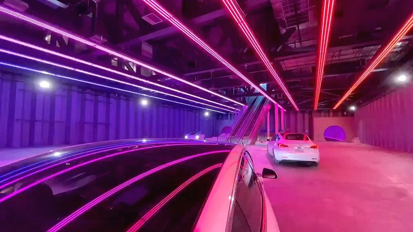Elon Musk pokazał główną stację systemu transportowego Loop pod Las Vegas [FILM] /Geekweek