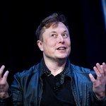 Elon Musk przywróci konta zawieszonych dziennikarzy na Twitterze