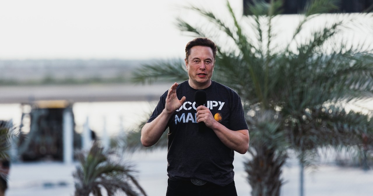 Elon Musk uważa, że nagłe odejście od paliwa kopalnych spowoduje upadek cywilizacji /Getty Images