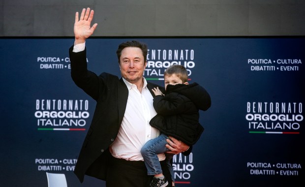 Elon Musk witany jak gwiazda rocka na imprezie Meloni. "Wielkie show"