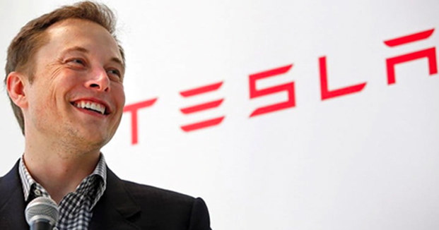 Elon Musk - właściciel firmy Tesla /materiały prasowe