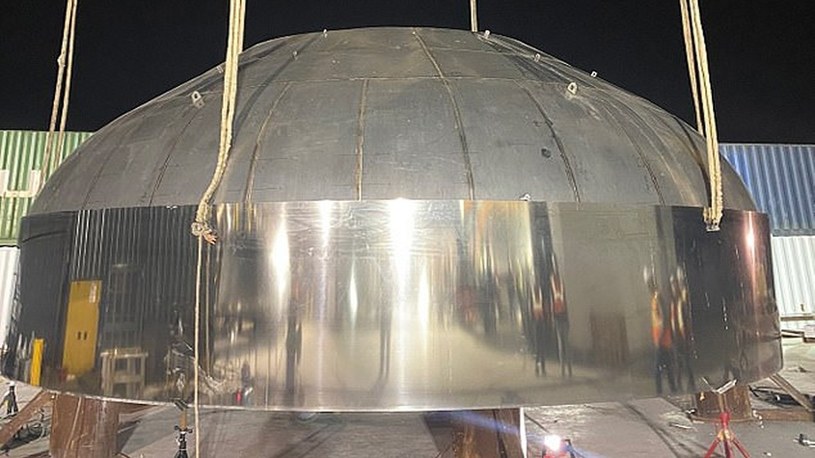 Elon Musk zaprezentował gigantyczną kopułę. To element rakiety Starship Mk3 /Geekweek