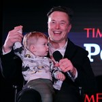 Elon Musk został ojcem. Czy dziecko uleczy kryzys w związku?